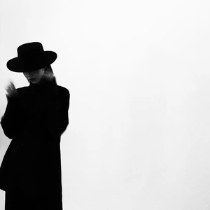 探花三对夫妇互换
