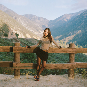 播放拔萝卜的动漫人物在线观看
